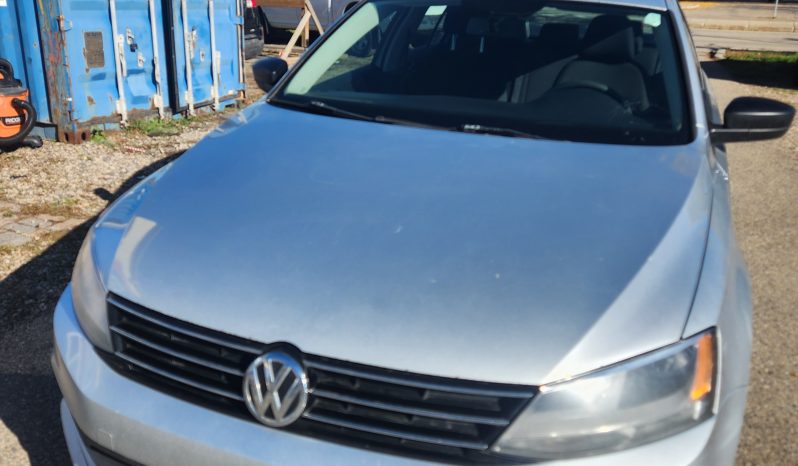 
								2015 Volkswagen Jetta full									