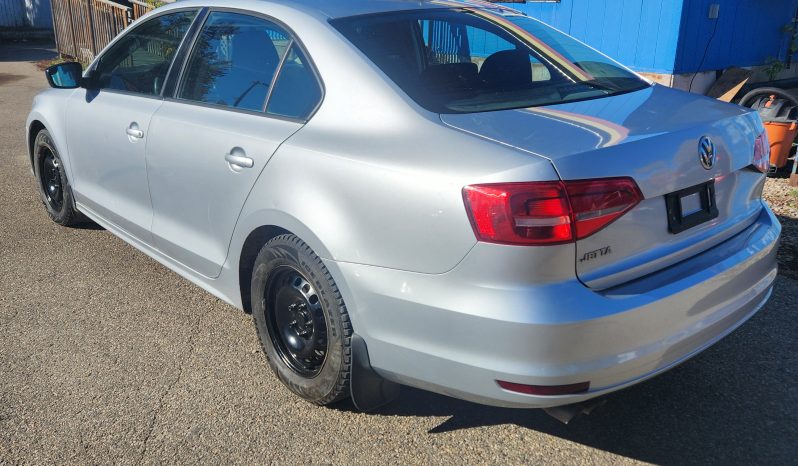 
								2015 Volkswagen Jetta full									