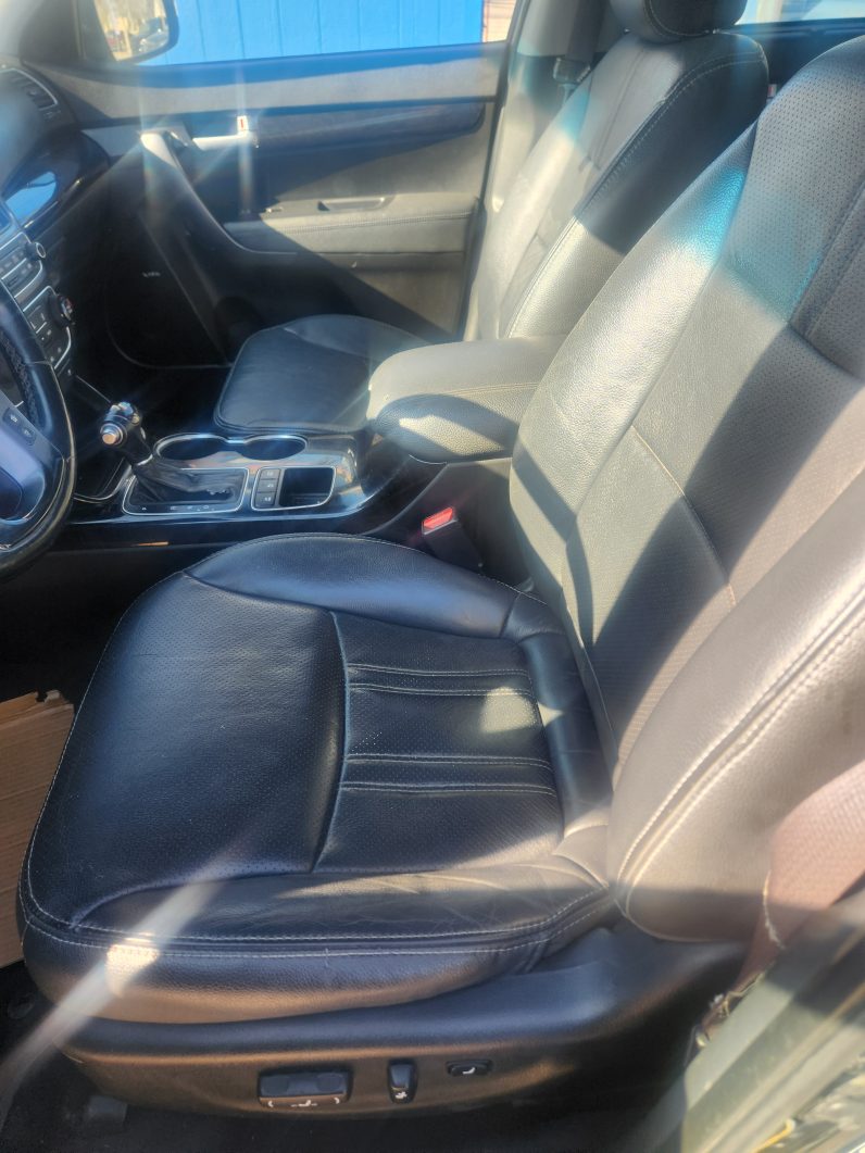 
								2015 KIA SORENTO LX full									