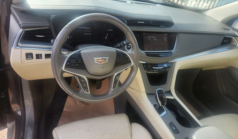 
								2017 CADILLAC XT5 LUXURY FWD full									