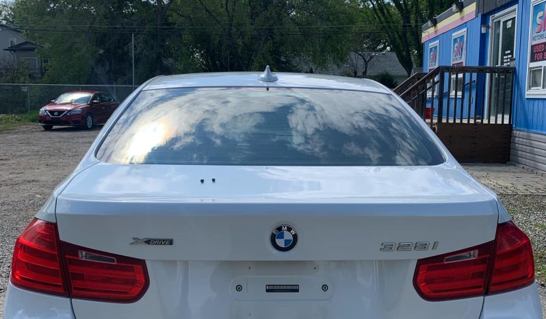 
								2014 BMW 328I xDRIVE full									
