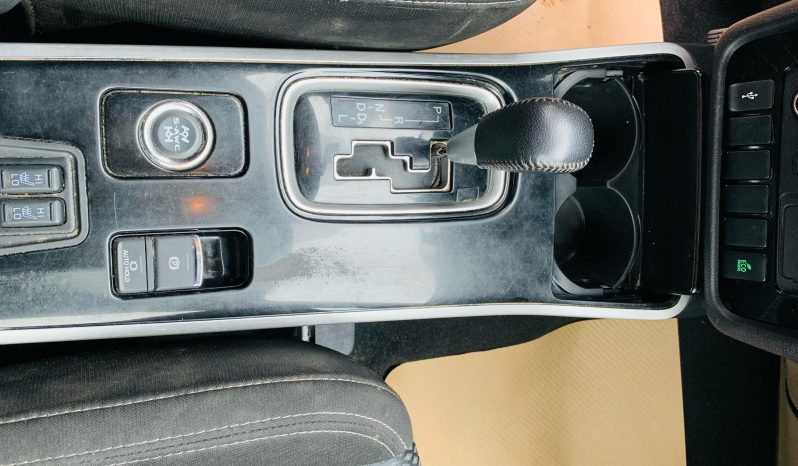 
								2020 MITSUBISHI OUTLANDER ES full									