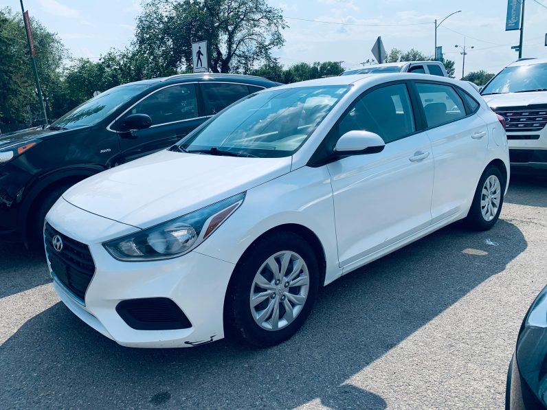 
								2020 HYUNDAI ACCENT SE full									
