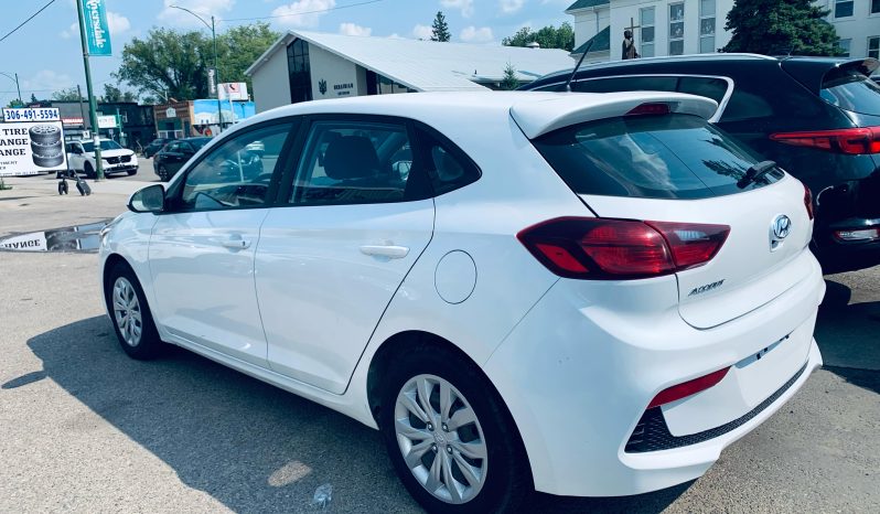 
								2020 HYUNDAI ACCENT SE full									