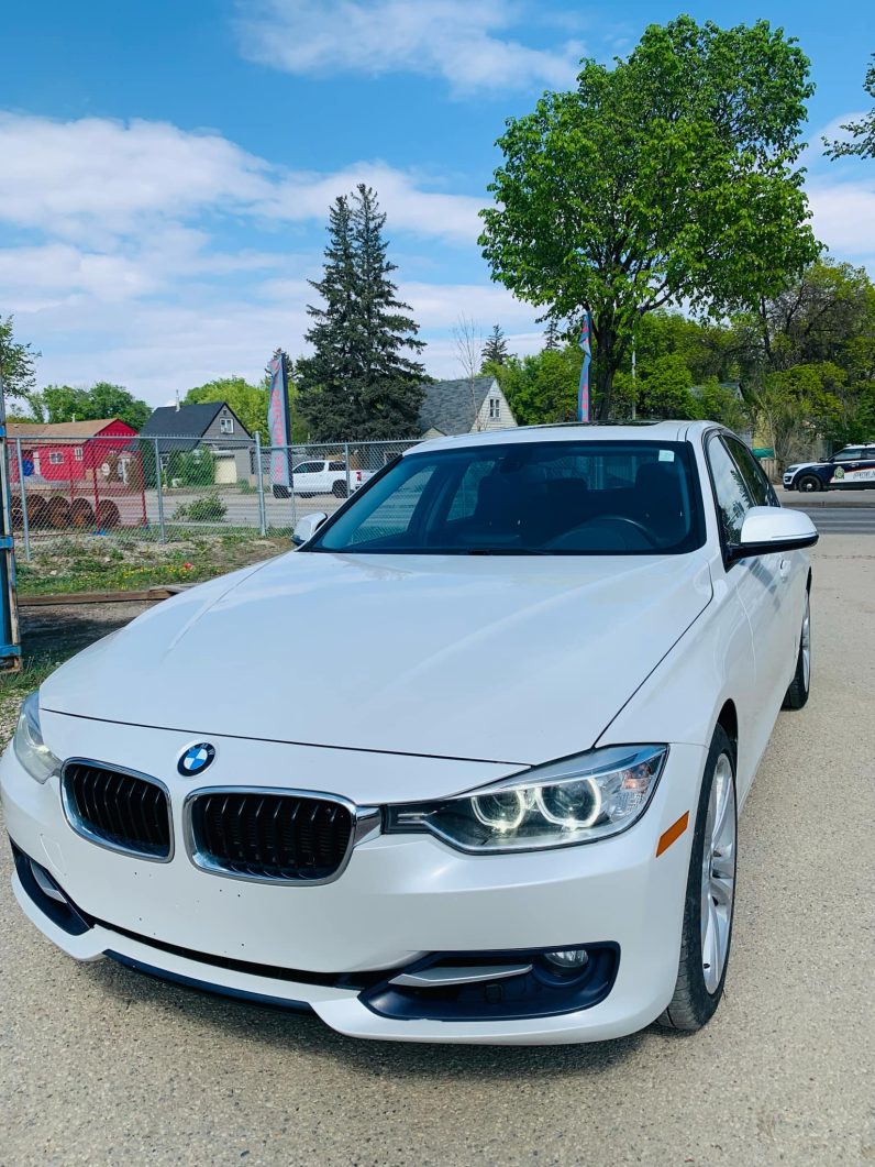
								2014 BMW 328I xDRIVE full									