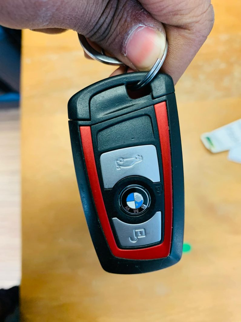 
								2014 BMW 328I xDRIVE full									