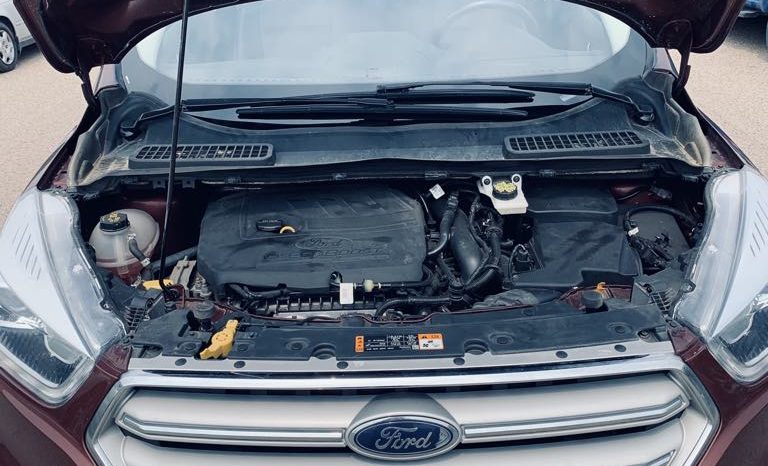 
								2018 FORD ESCAPE SEL full									