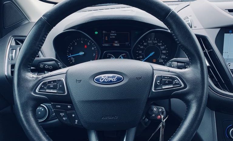 
								2018 FORD ESCAPE SEL full									