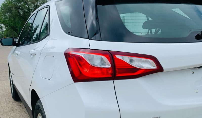 
								2019 CHEVROLET EQUINOX LS full									