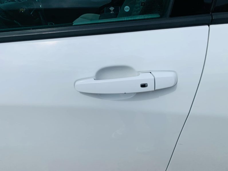 
								2019 CHEVROLET EQUINOX LS full									