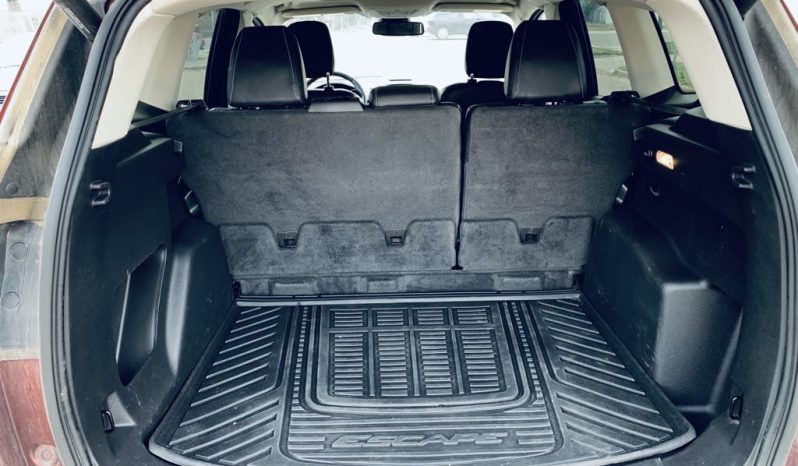 
								2018 FORD ESCAPE SEL full									