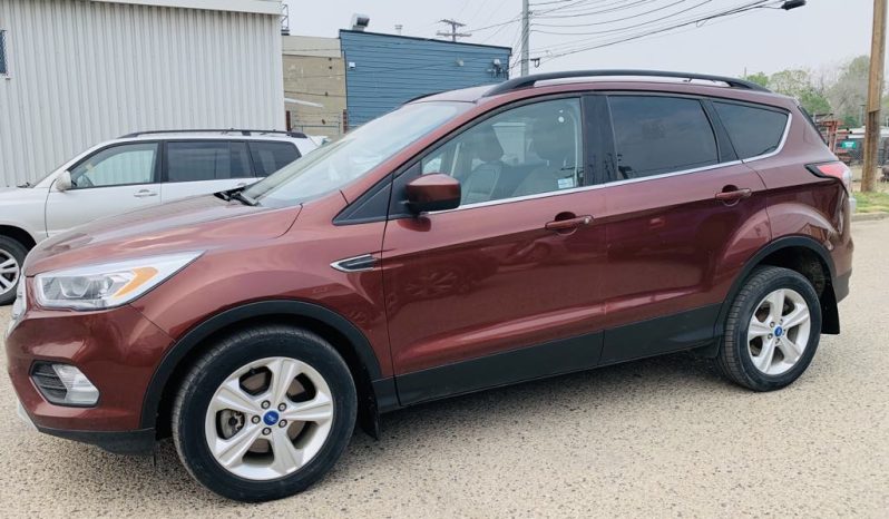 
								2018 FORD ESCAPE SEL full									
