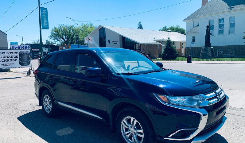 
								2016 MITSUBISHI OUTLANDER ES full									