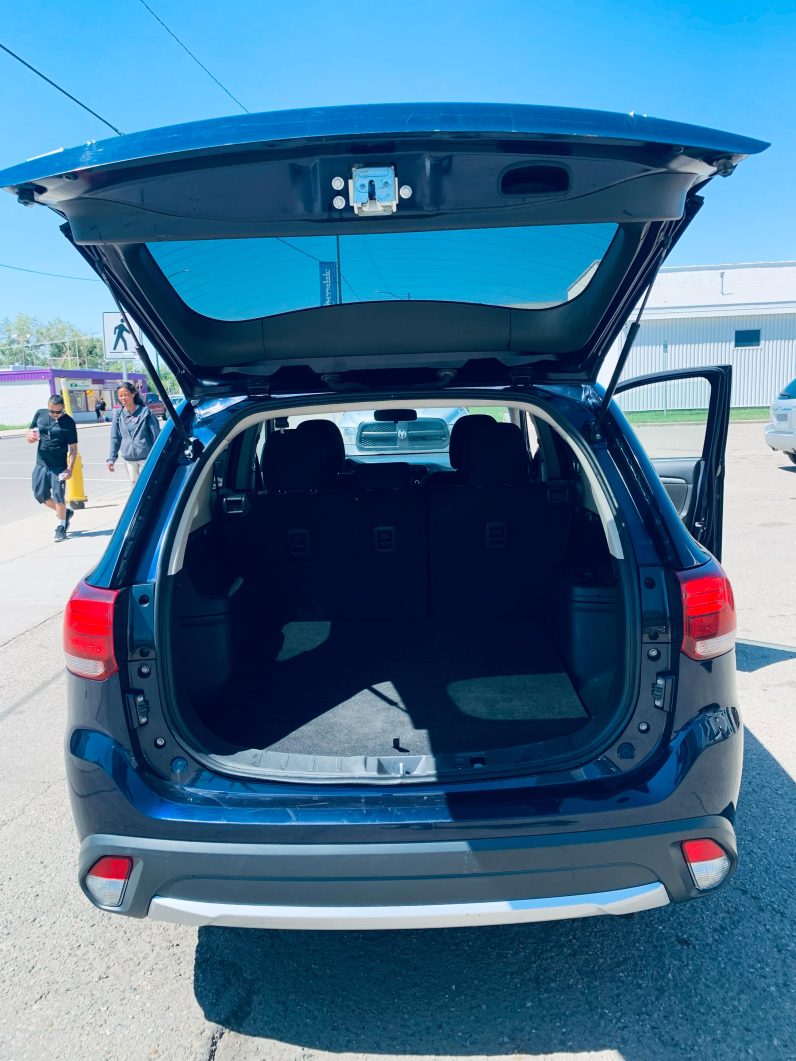 
								2016 MITSUBISHI OUTLANDER ES full									