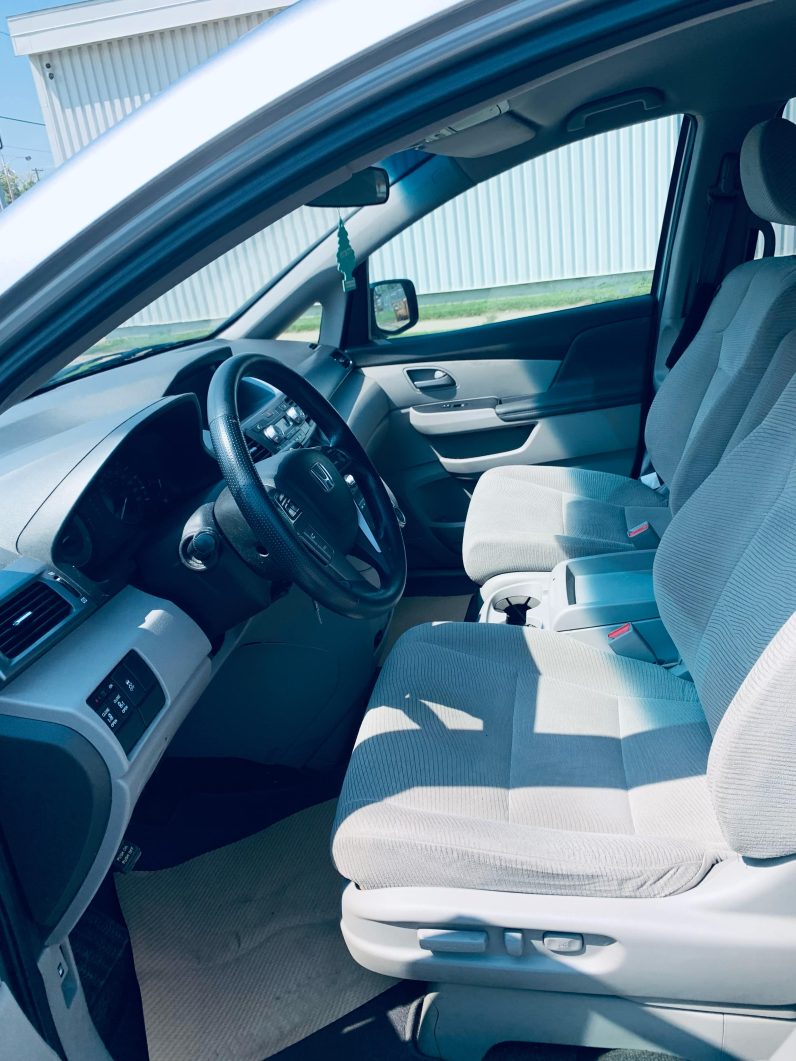 
								2012 HONDA ODYSSEY full									