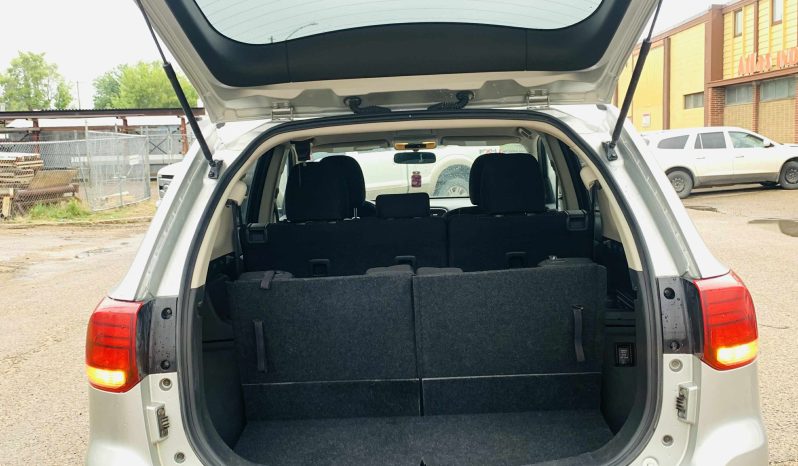 
								2020 MITSUBISHI OUTLANDER ES full									