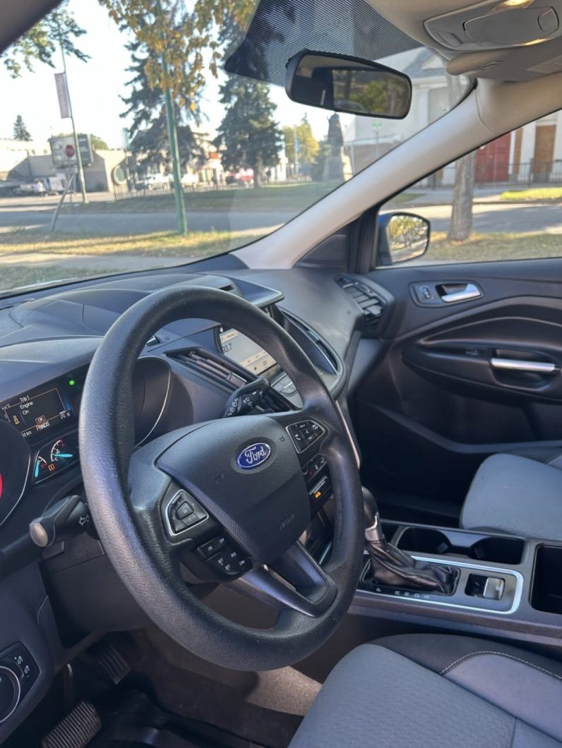 
								2017 Ford Escape full									