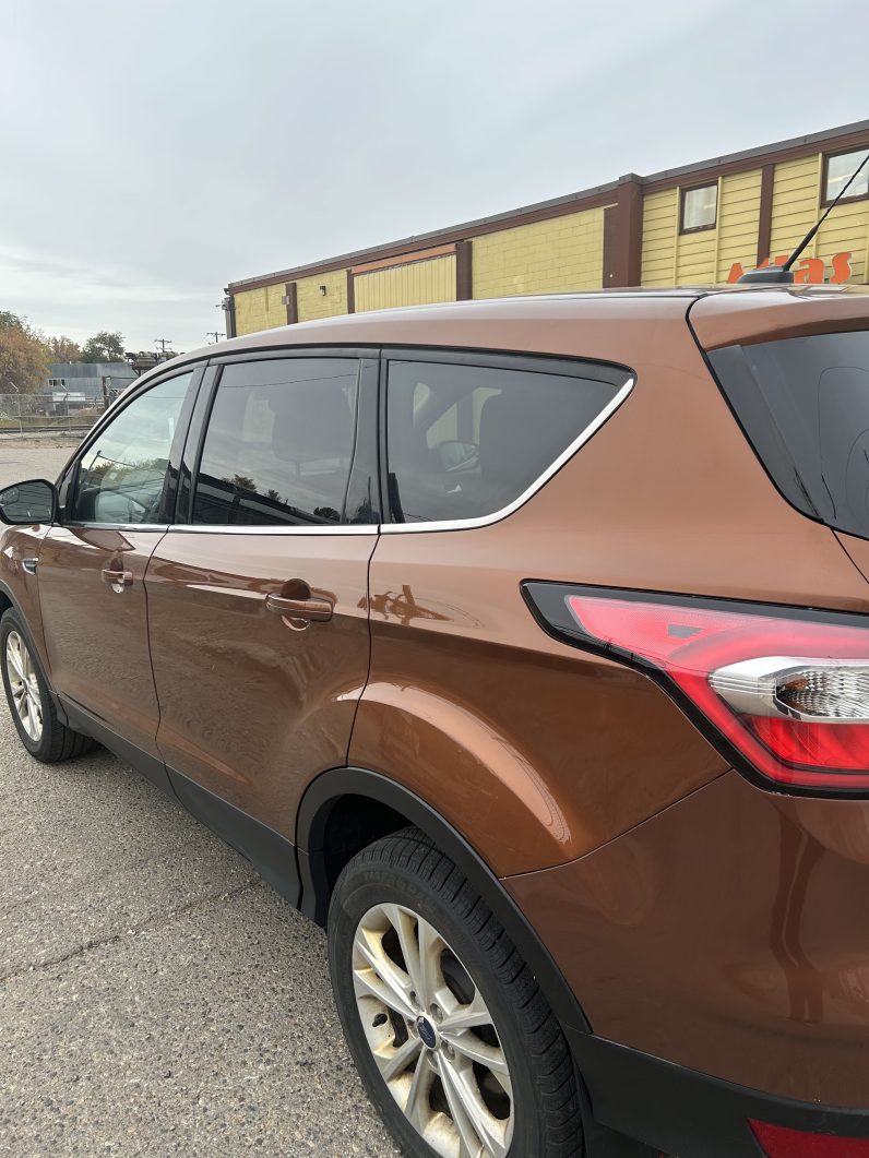 
								2017 Ford Escape full									