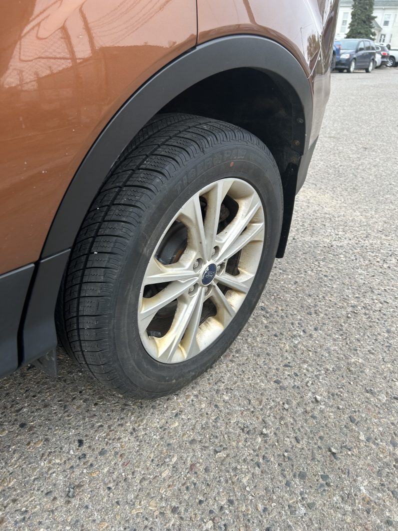 
								2017 Ford Escape full									