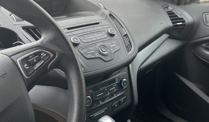 
								2017 Ford Escape full									