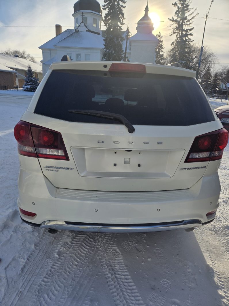 
								2017 Dodge Journey Crossroad full									