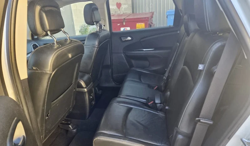 
								2017 Dodge Journey Crossroad full									