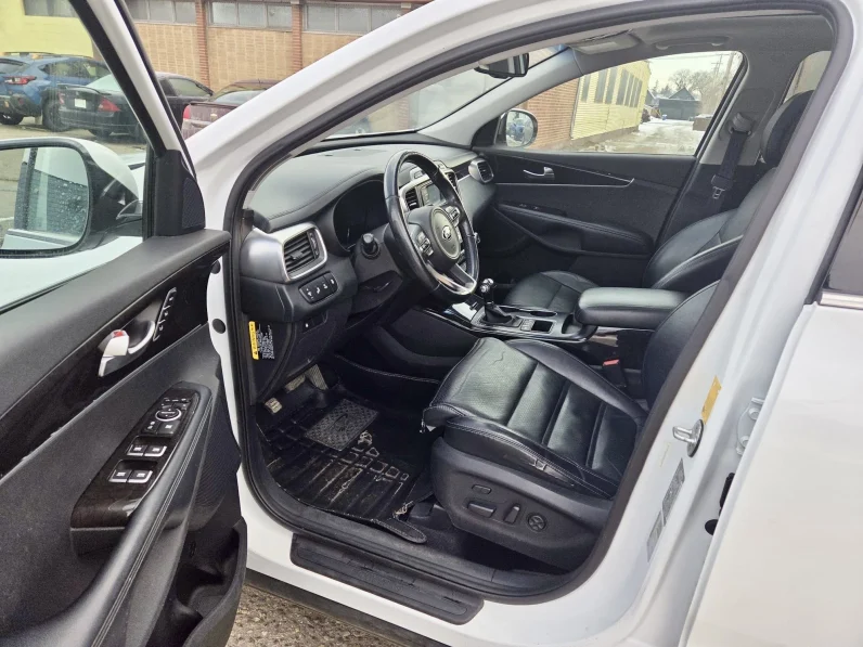 
								2016 Kia Sorento full									