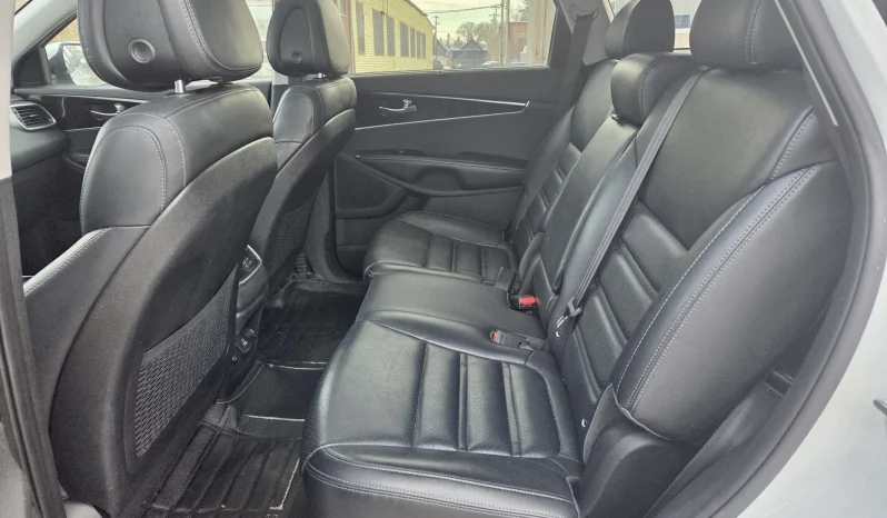 
								2016 Kia Sorento full									