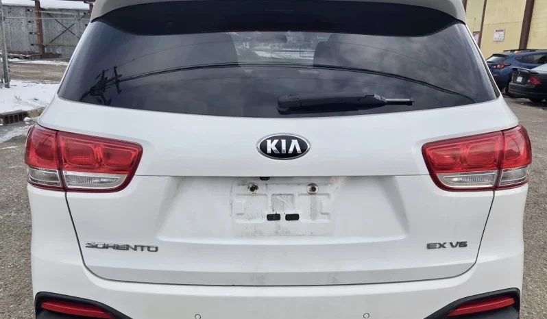 
								2016 Kia Sorento full									