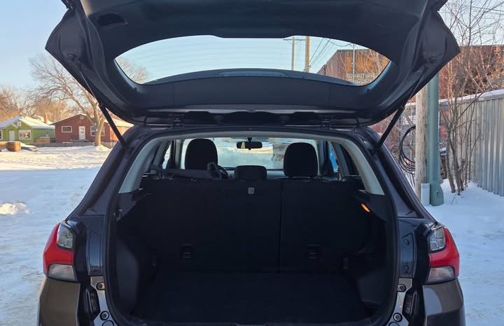 
								2021 Mitsubishi RVR full									