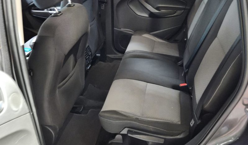 
								2017 Ford Escape SE full									