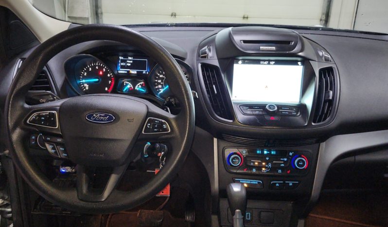 
								2017 Ford Escape SE full									
