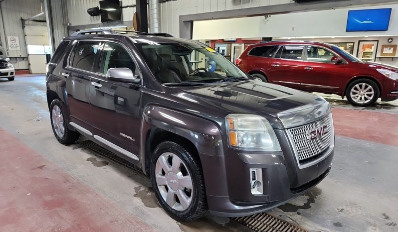 
								2017 GMC TERRAIN full									