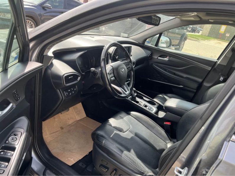 
								2019 HYUNDAI SANTA FE SEL full									