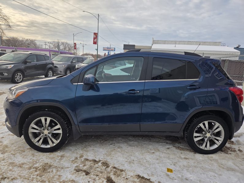 
								2020 Chevrolet Trax 1LT full									