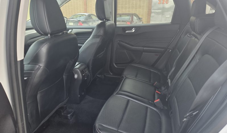 
								2021  FORD ESCAPE SEL full									