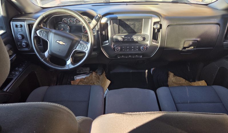 
								2018 Chevrolet Silverado K1500 LT full									