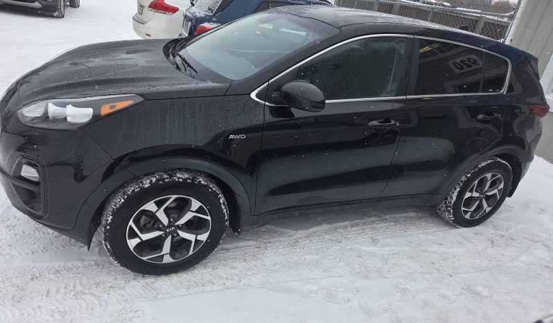 
								2020 KIA SPORTAGE LX full									