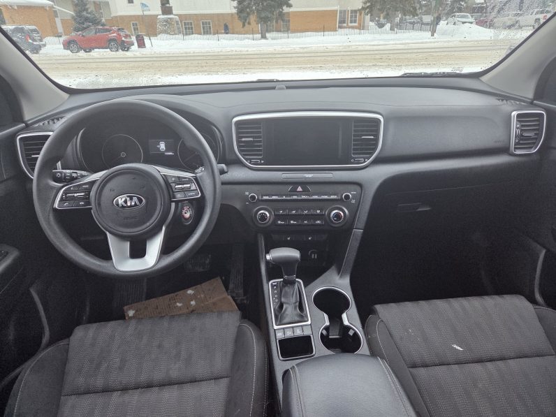 
								2020 KIA SPORTAGE LX full									