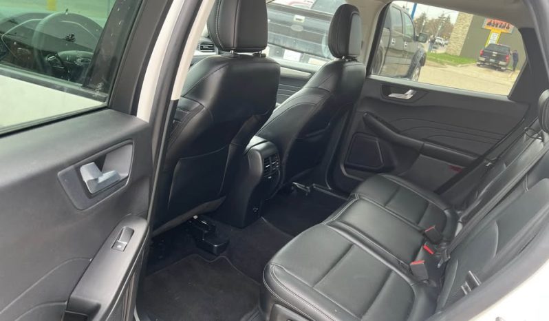 
								2021  FORD ESCAPE SEL full									