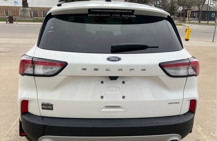 
								2021  FORD ESCAPE SEL full									
