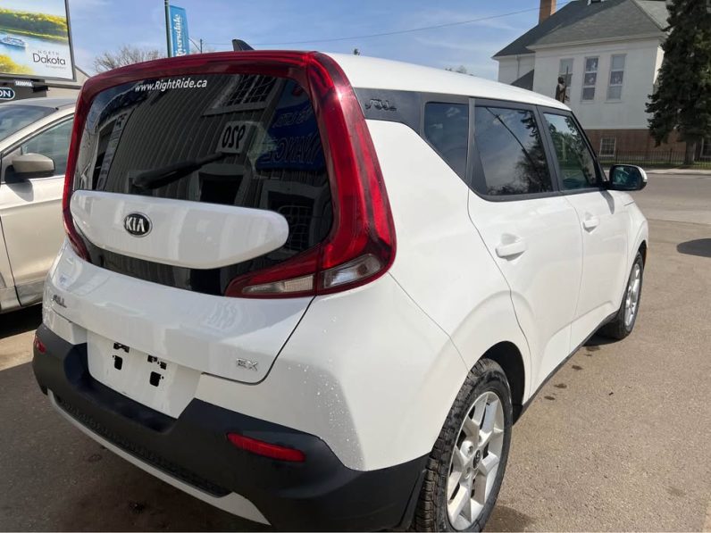 
								2021 KIA SOUL EX full									