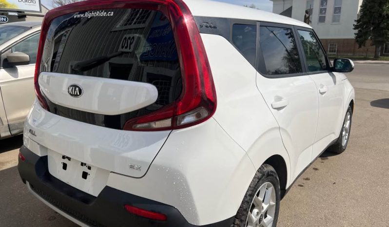 
								2021 KIA SOUL EX full									