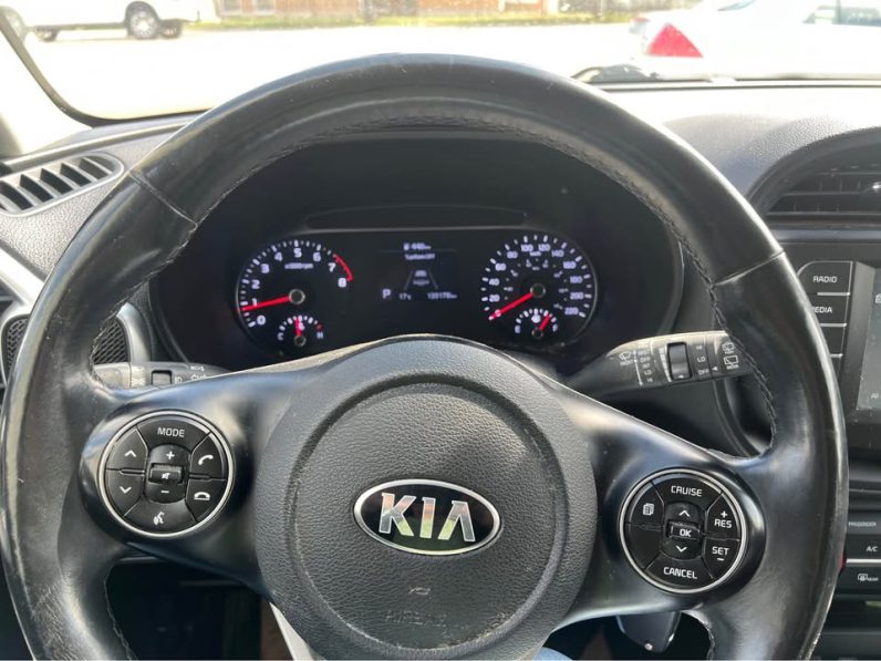 
								2021 KIA SOUL EX full									