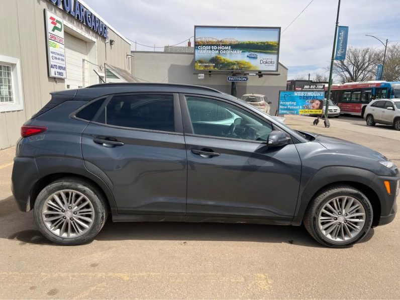 
								2020 HYUNDAI KONA SEL PLUS full									
