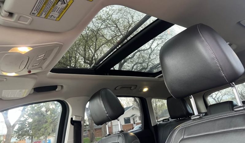 
								2017 Ford Escape SE full									