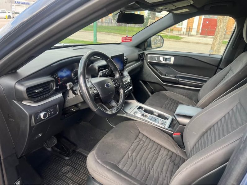 
								2020 FORD EXPLORER XLT full									