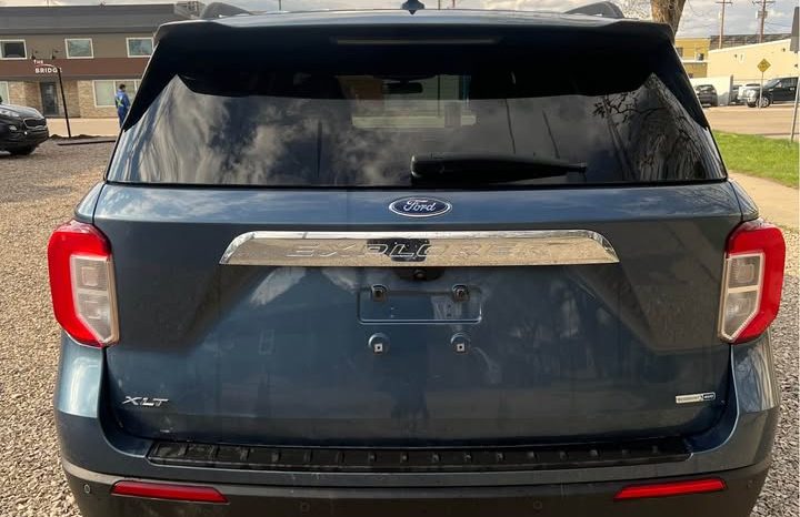 
								2020 FORD EXPLORER XLT full									