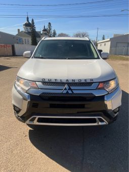 2020 MITSUBISHI OUTLANDER ES